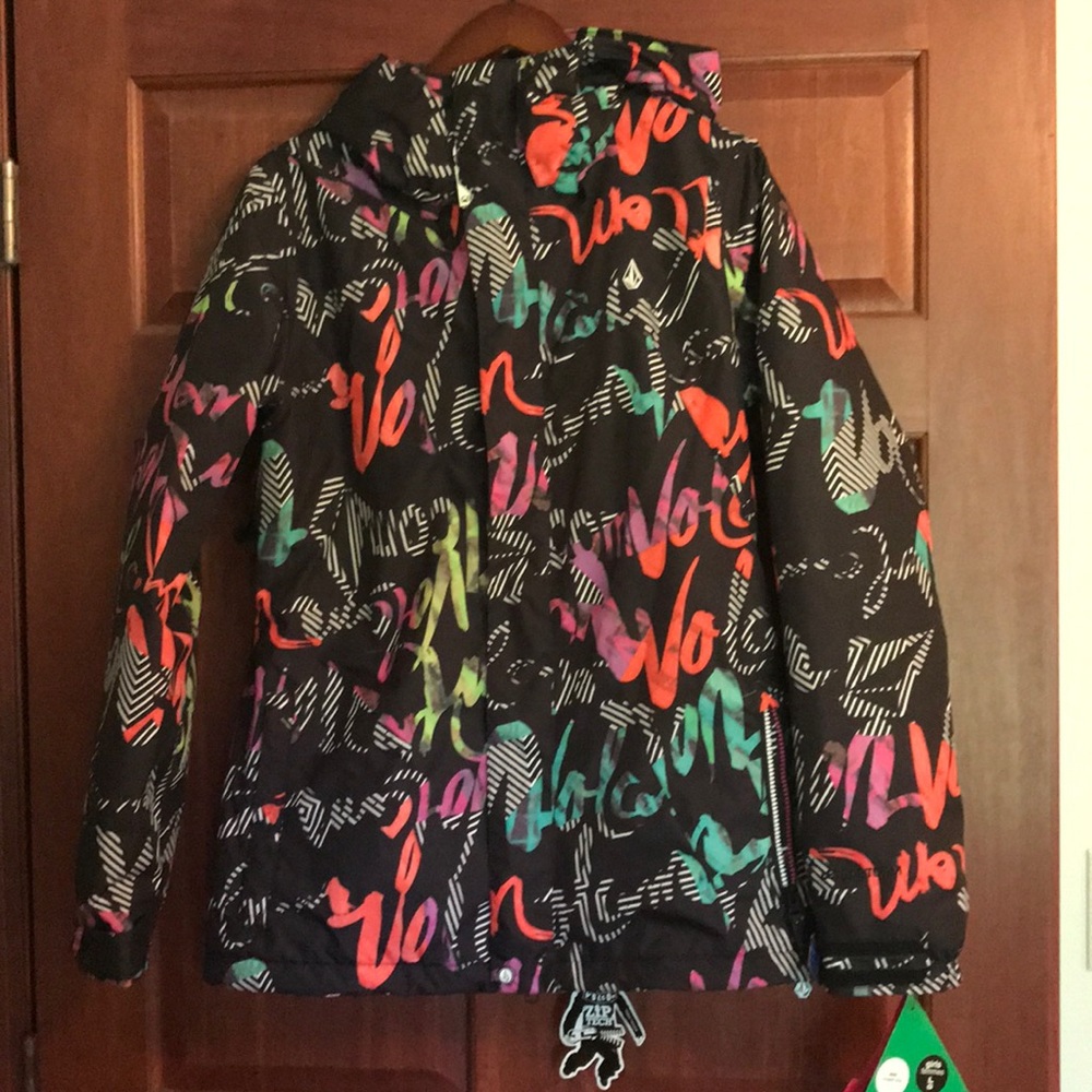 Volcom. Size L.  NEW WITH TAGS! Ski coat!